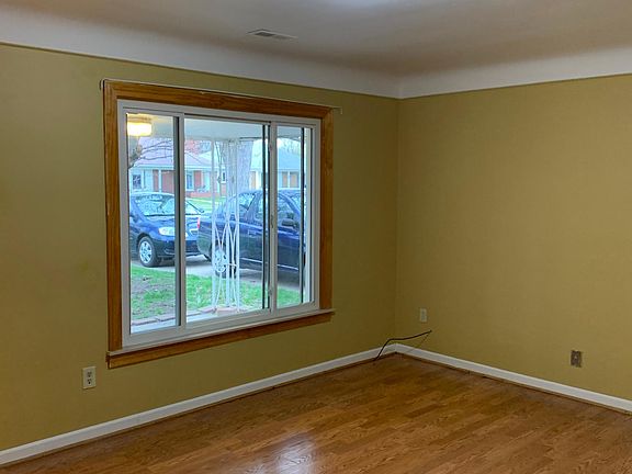 3rd image of 5662 Burger St #1