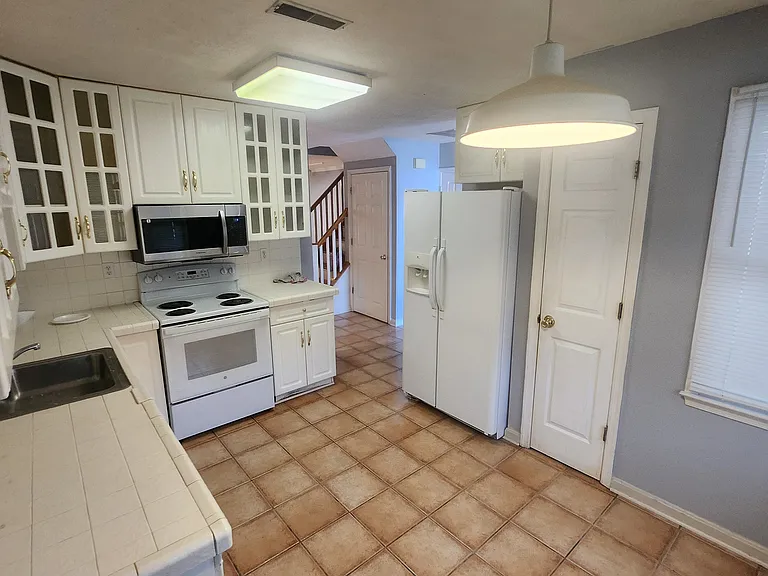 13252 Clipper Cir — Photo 3