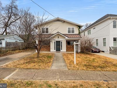 2709 12th St S, Arlington, VA, 22204