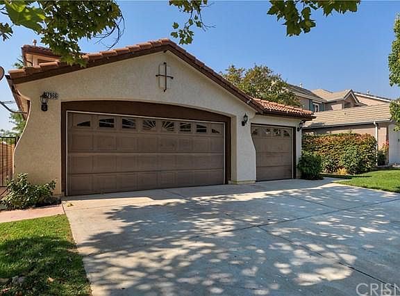3rd image of 27966 Bridlewood Dr