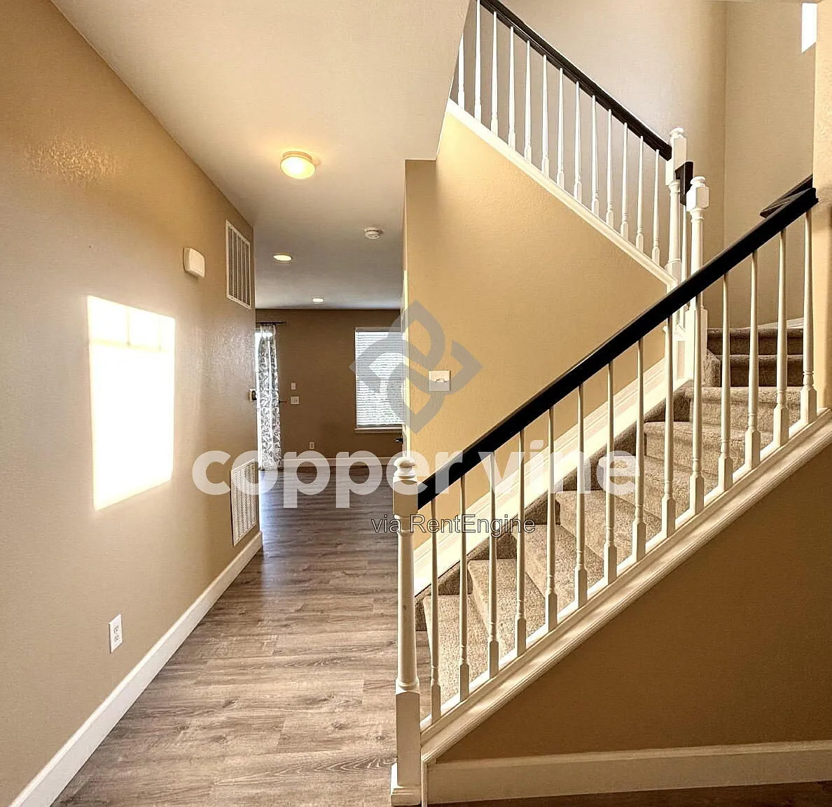 4 bed, 3.5 bath, 2693 sqft, $3,325 — Photo 3