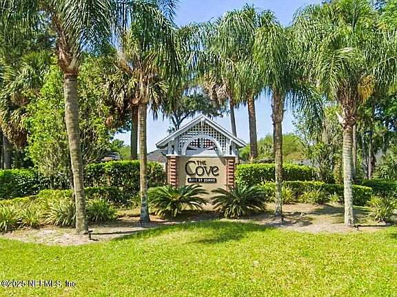 3rd image of 4574 ROYAL PORT Drive