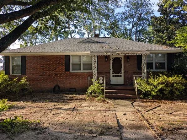 1217 Jensen St, West Columbia, SC 29169