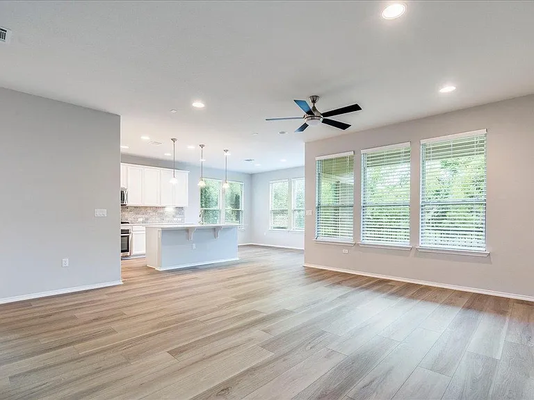 10515 Turnbull Loop — Photo 8