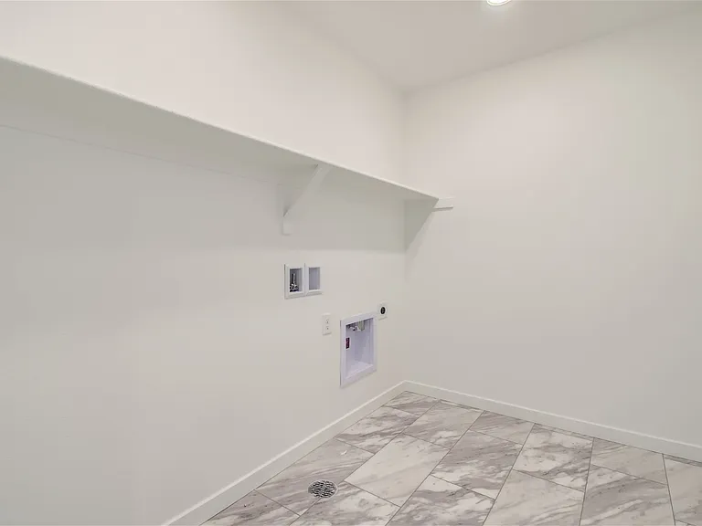 10993 Olathe St — Photo 3
