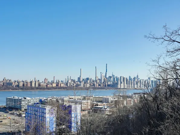 1 Columbus Avenue image 32 of 32