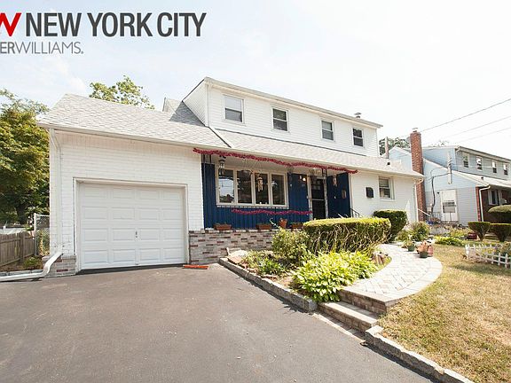 2nd image of 87 Maple Dr