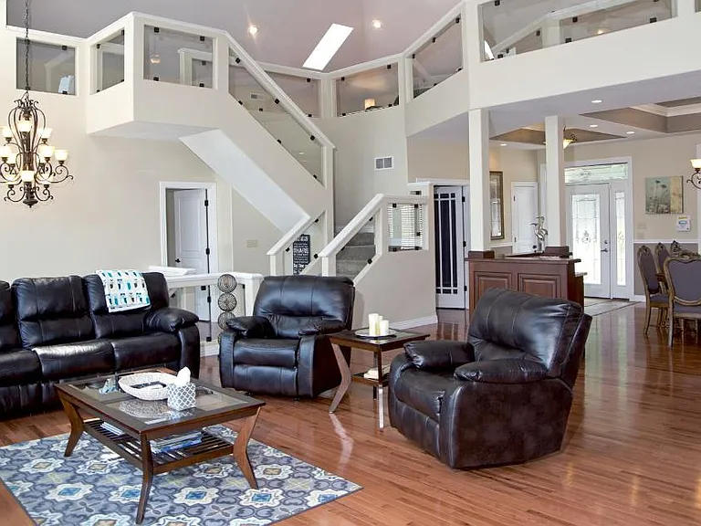 170 Crescent Blf — Photo 13