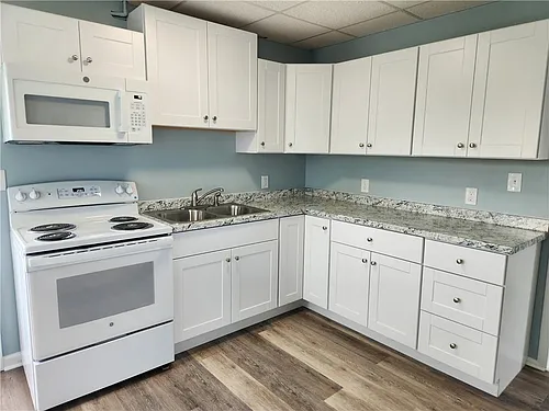 2347 Washington Ave #1 Photo 1