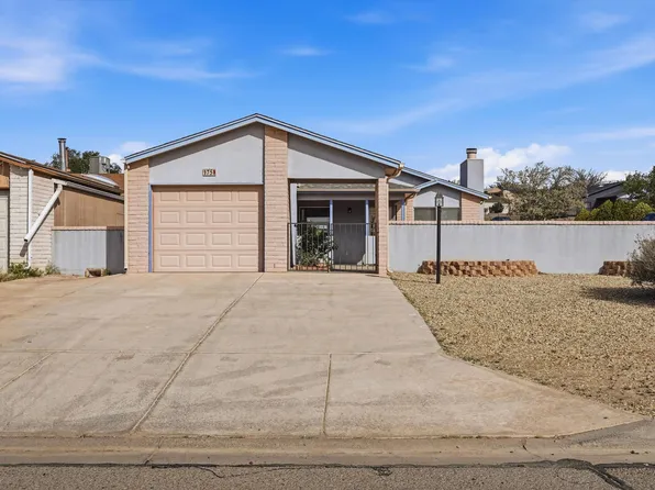 175 Pearl Dr NE, Rio Rancho, NM 87124