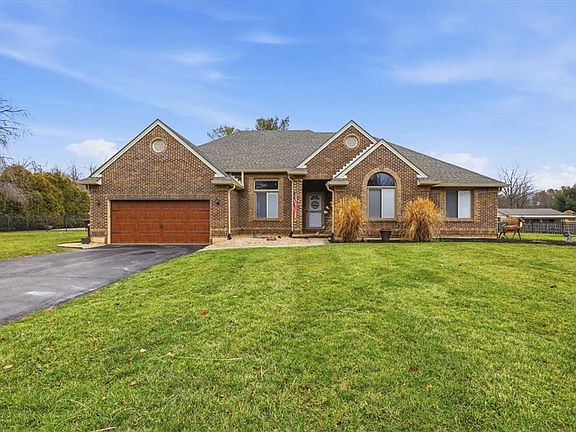 3rd image of 10292 Meeker Rd