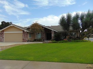 512 Kingwood St, Bakersfield, CA