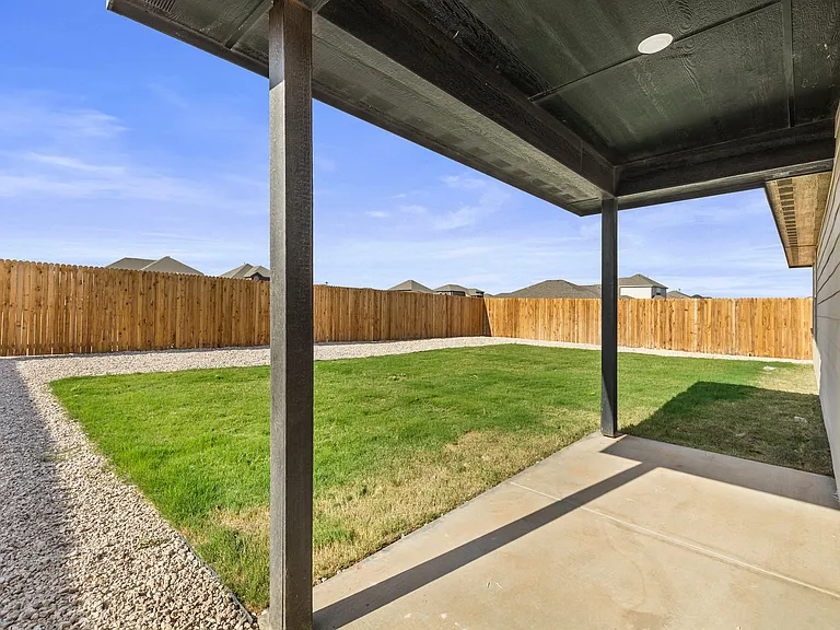 Vander Ranch Estate Rentals — Photo 37