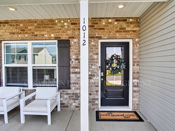 5th image of 1012 Pampas Dr