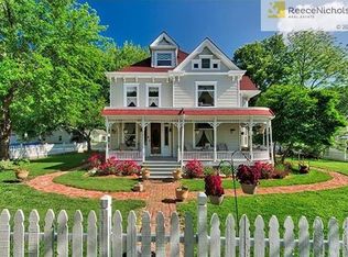 1509 W Main St, Blue Springs, MO 64015