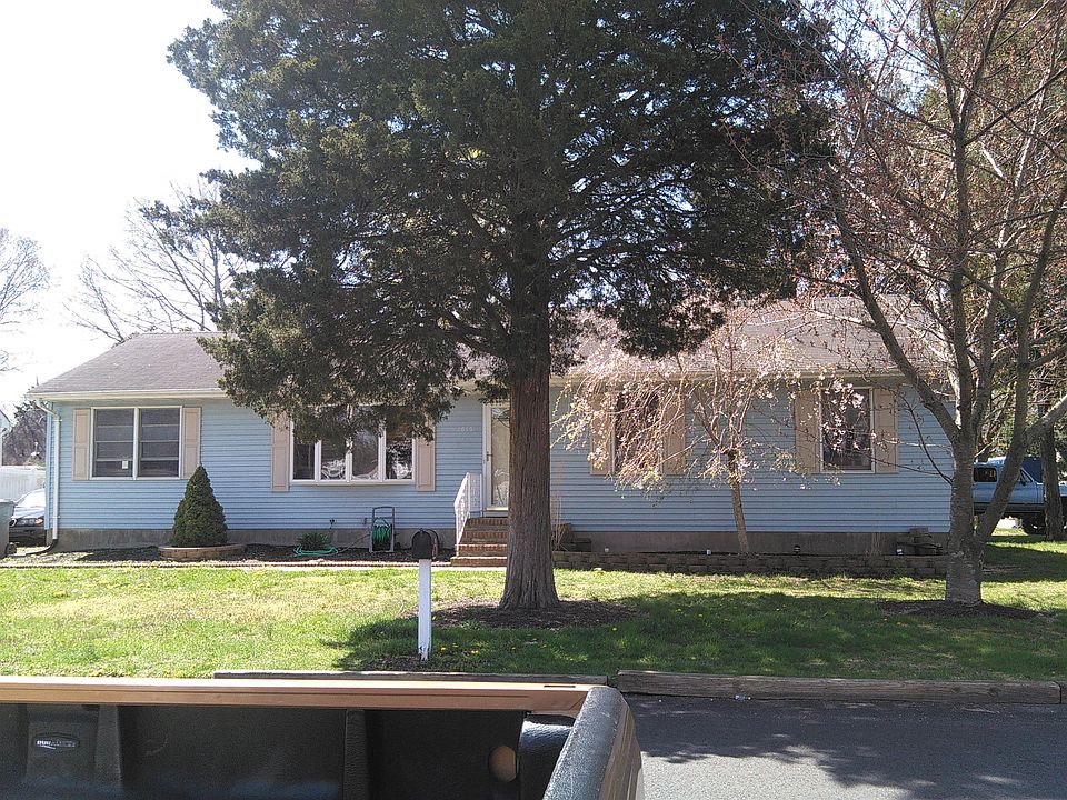 1st image of 1615 Abbott Ave