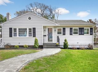 241 Ridgewood Dr, Norwood, MA 02062