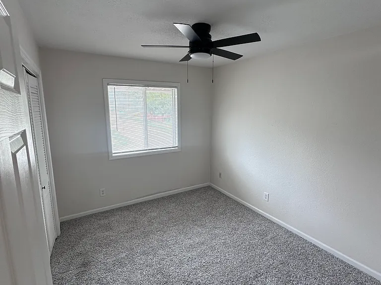 4201 S Minnie St #5 — Photo 13