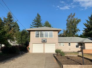 7420 SW 77th Ave APT B, Portland, OR 97223