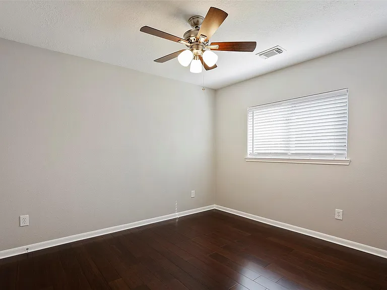 2362 Keegan Hollow Ln — Photo 28