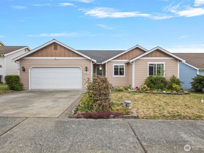1695 NW Almond Loop, Oak Harbor, WA, 98277