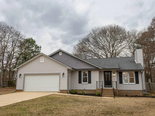 4325 Cambridge Ln, Anniston, AL 36207