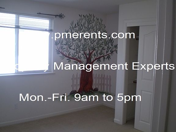 2nd image of 3300 Marina Cove Cir