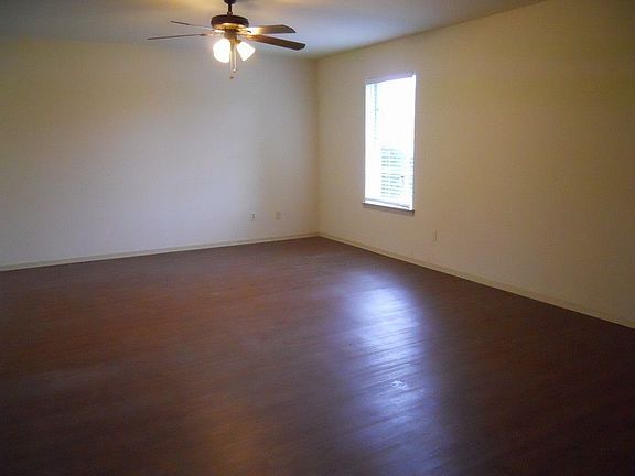 5th image of 2327 W 3rd Ave