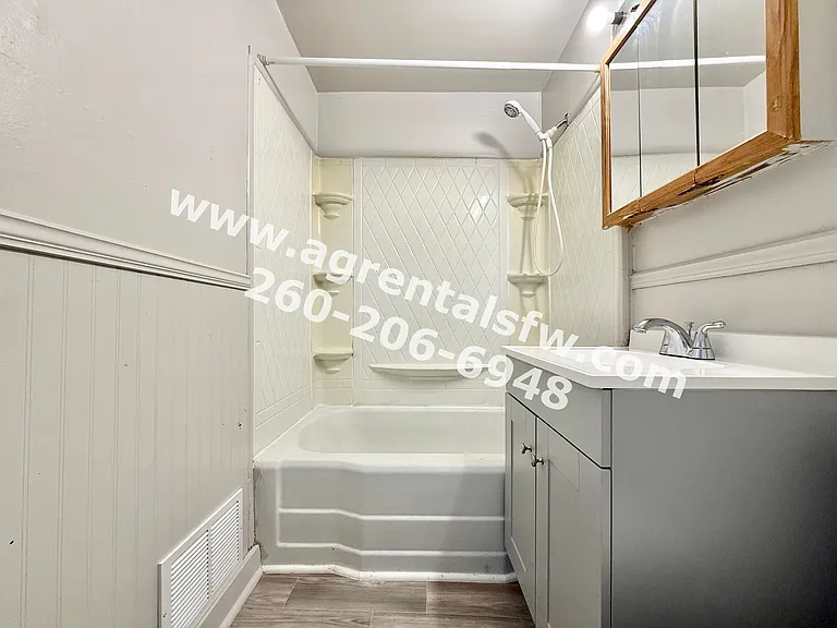 1912 Vance Ave — Photo 8