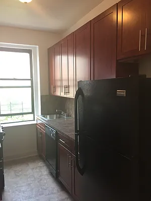 Rented by Primerock Real Estate Group Inc | media 8