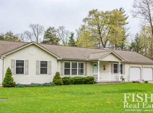 128 Reservoir Rd, Mc Elhattan, PA 17748