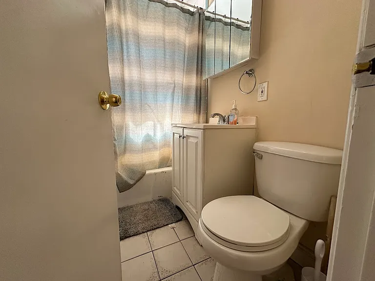 229 Boston Ave #1 — Photo 15