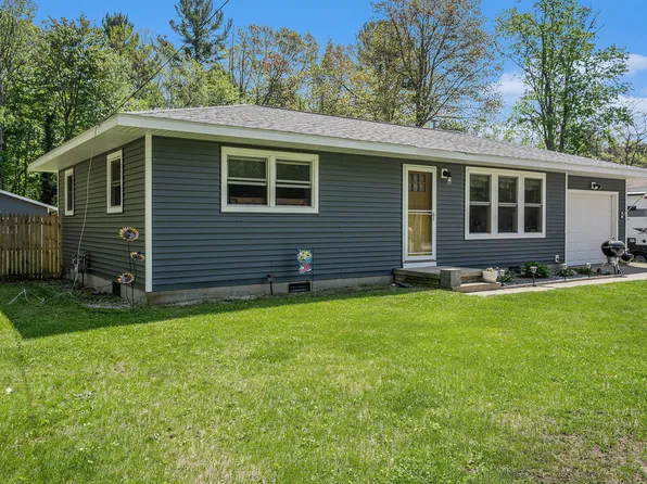 2 S Buys Rd, Muskegon, MI 49445
