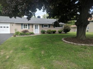 761 Bay Rd, Webster, NY 14580