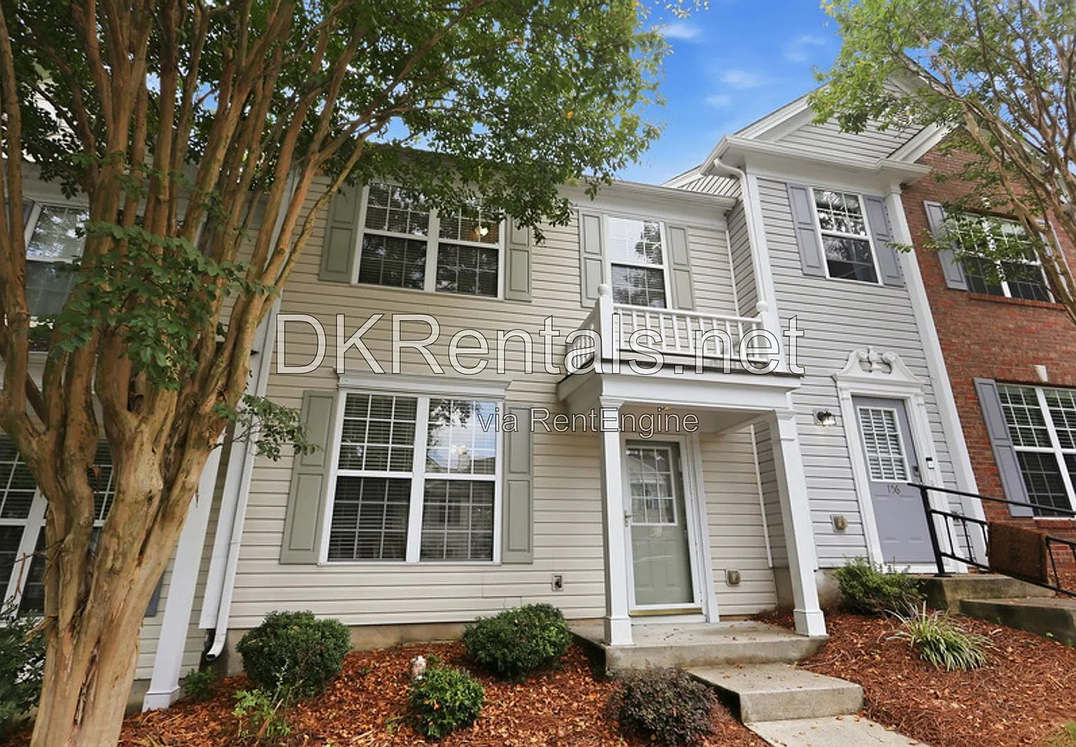 2 bed, 3.0 bath, $1,825 — Photo 1
