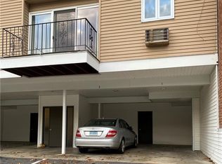 1660 Farmington Ave APT 1, Farmington, CT 06085