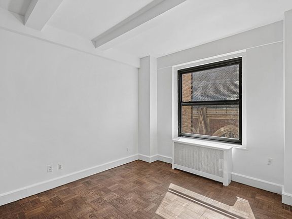 2nd image of 160 W 71st St APT 9d