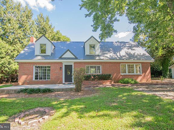 4th image of 28266 Riverside Drive Ext