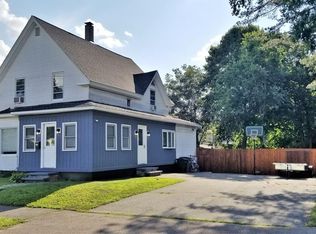31 Waterford St, Gardner, MA 01440