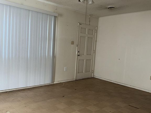 4th image of 7763 Sherman Rd
