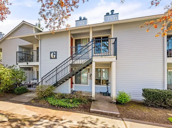 86 Kingsgate Rd Unit G102, Lake Oswego, OR 97035