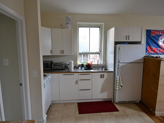 5th image of 2312 Delancey Pl APT 3R