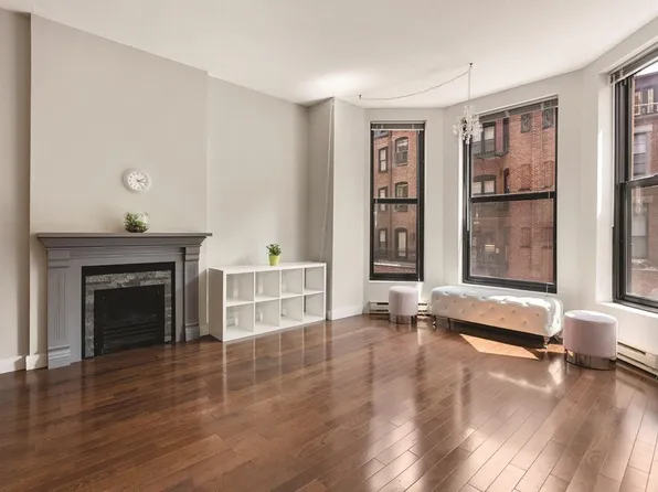 160 Commonwealth Ave, Boston, MA