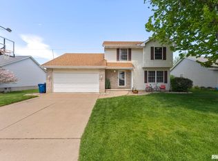 708 E 13th Avenue Ct, Coal Valley, IL