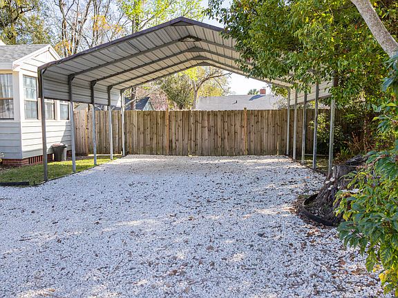 3rd image of 1724 ORLANDO Circle N