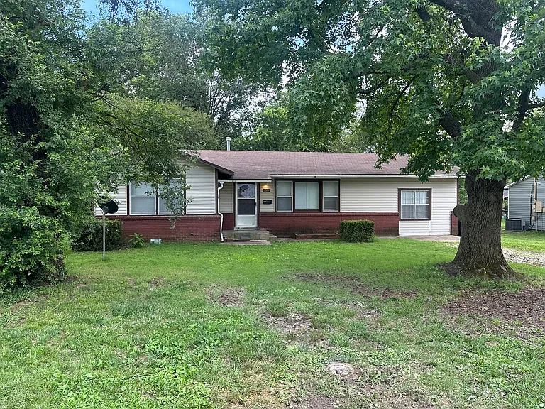 1007 Mayes Ave — Photo 19