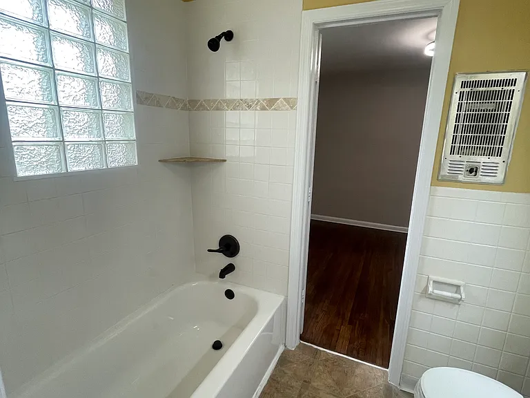2425 Chapel Ave #B — Photo 14