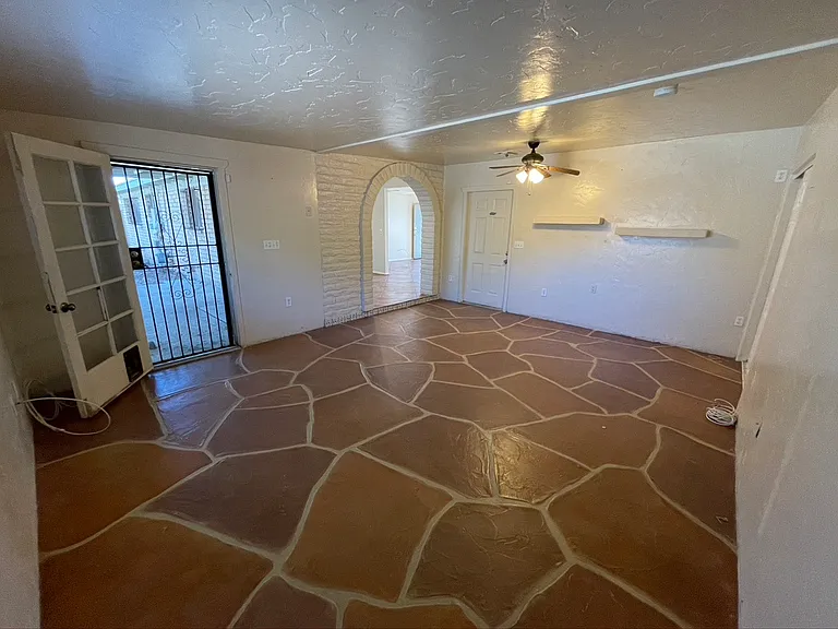 7655 E Tulip Tree St — Photo 17