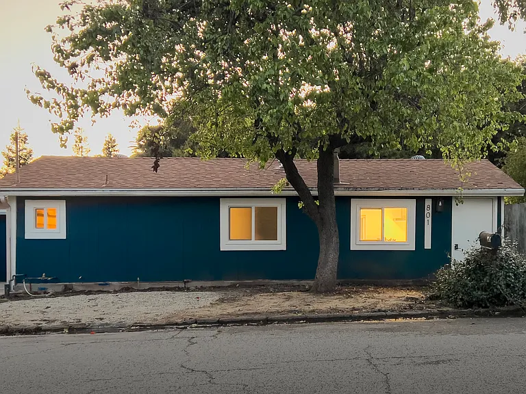 801 Daly Rd — Photo 22