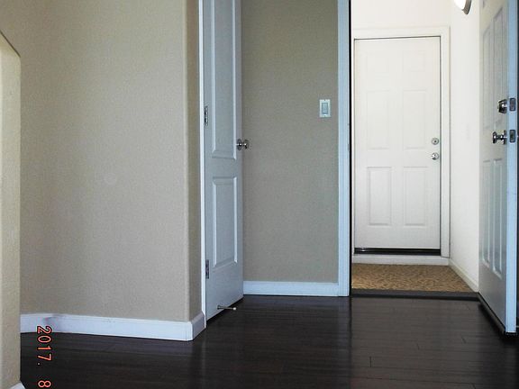 3rd image of 2136 Lindsey Ct